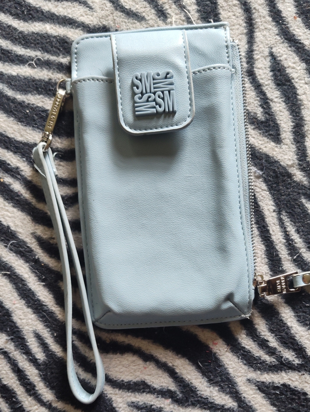 Steve Madden Light Blue Wristlet Phone Wallet